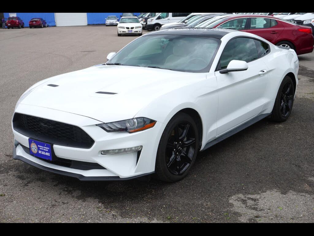 2018 Ford Mustang EcoBoost Coupe RWD