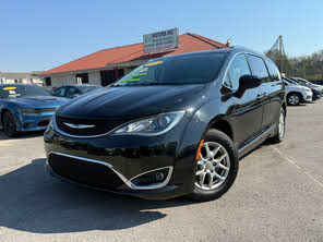 Chrysler Pacifica Touring L FWD