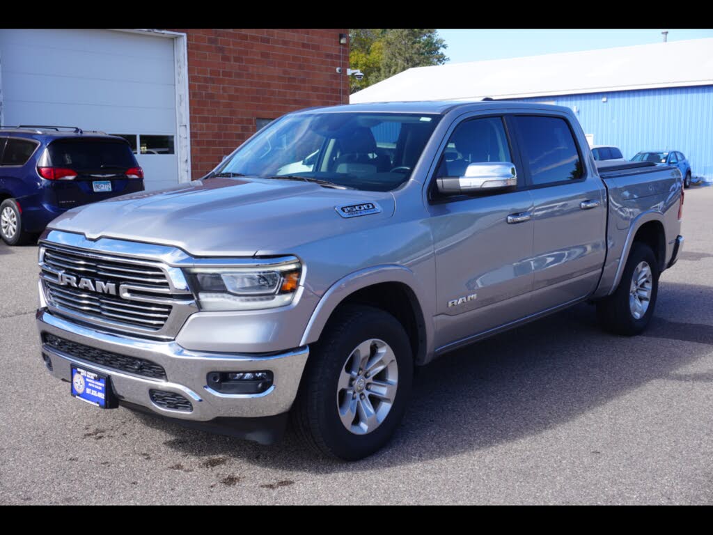 2022 RAM 1500 Laramie Crew Cab 4WD