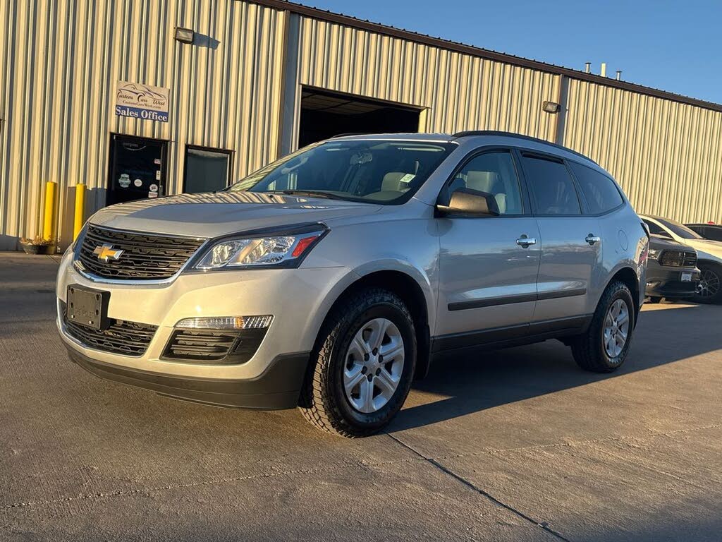 2017 Chevrolet Traverse LS AWD