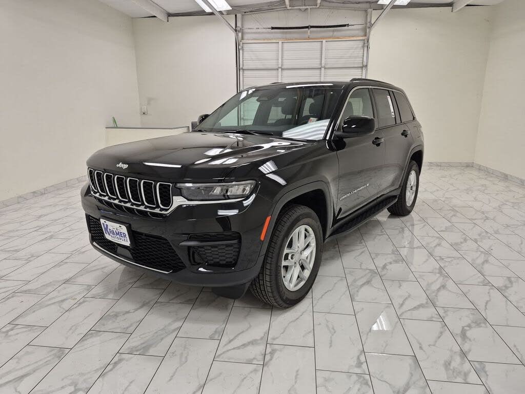 2025 Jeep Grand Cherokee Laredo X RWD