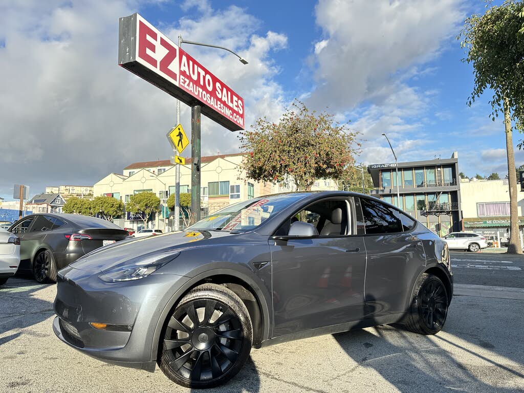 2022 Tesla Model Y Long Range AWD