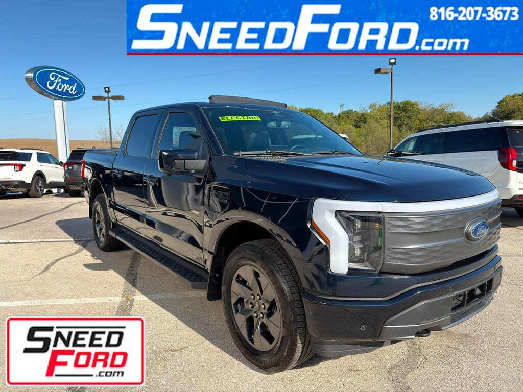 2023 Ford F-150 Lightning Lariat SuperCrew AWD