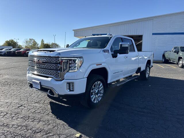 2022 GMC Sierra 2500HD Denali Crew Cab 4WD