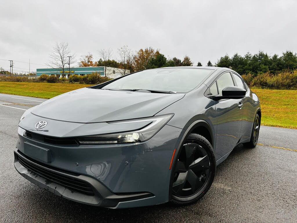 2023 Toyota Prius Limited FWD