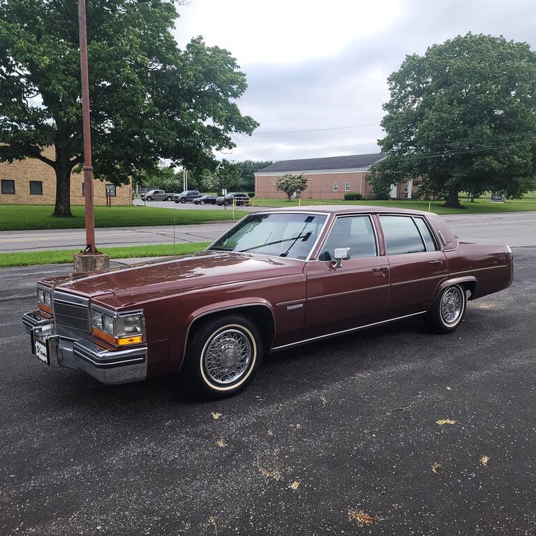 1982 Cadillac DeVille Sedan FWD