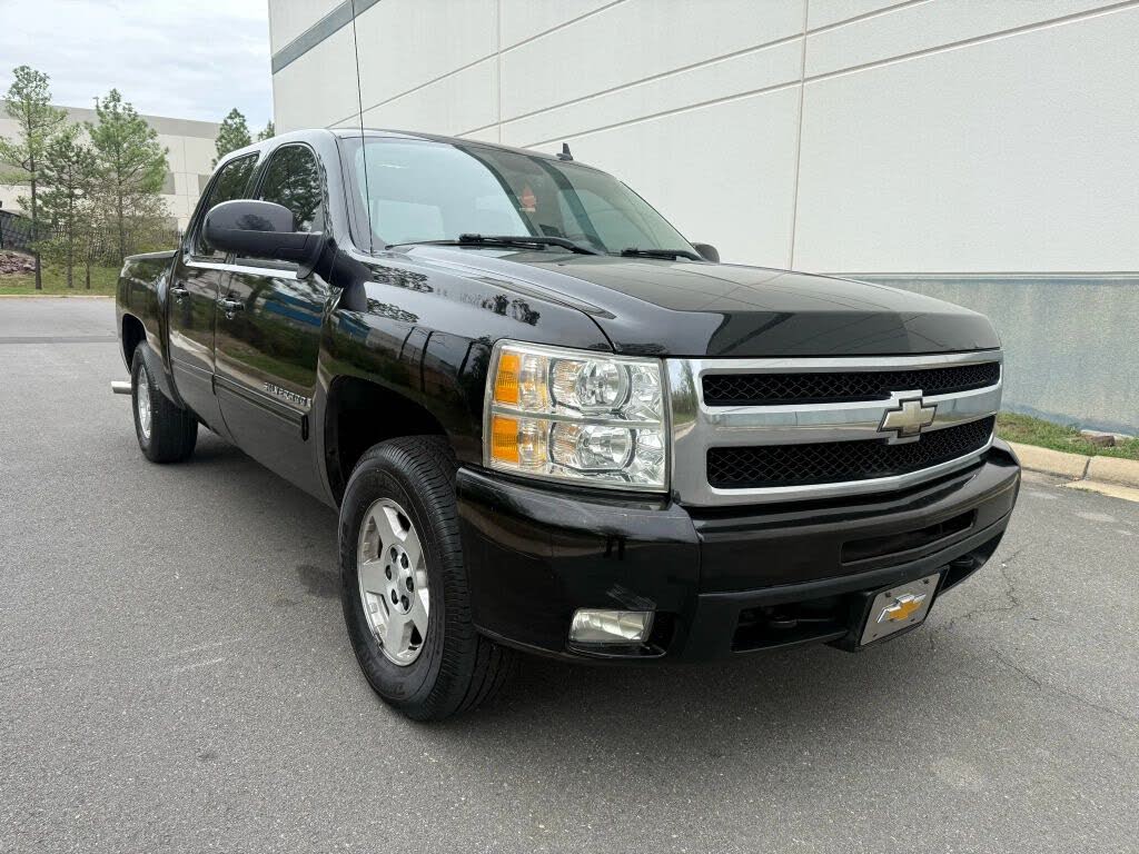 2009 Chevrolet Silverado 1500 LTZ Crew Cab 4WD