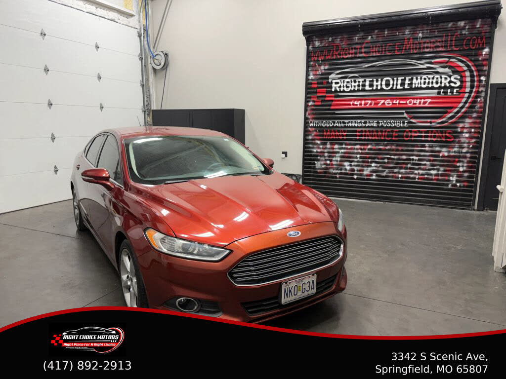 2014 Ford Fusion SE