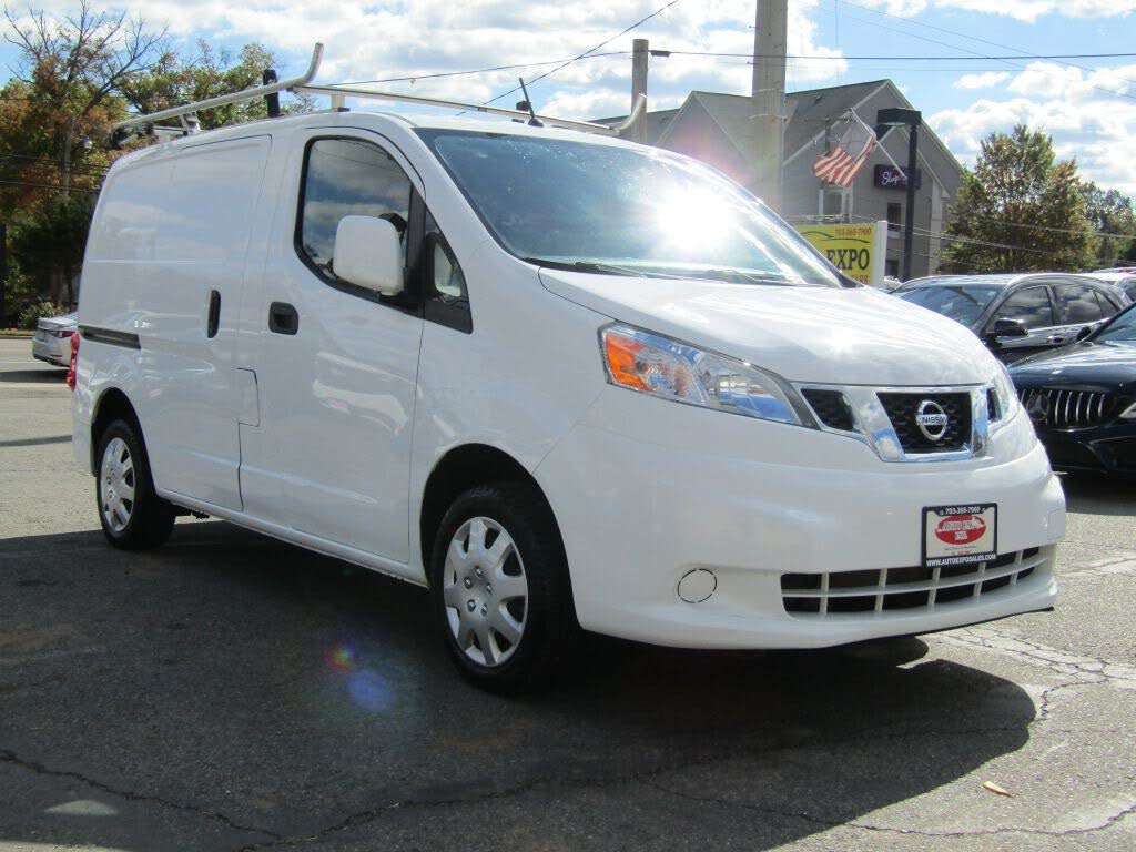 2019 Nissan NV200 SV FWD