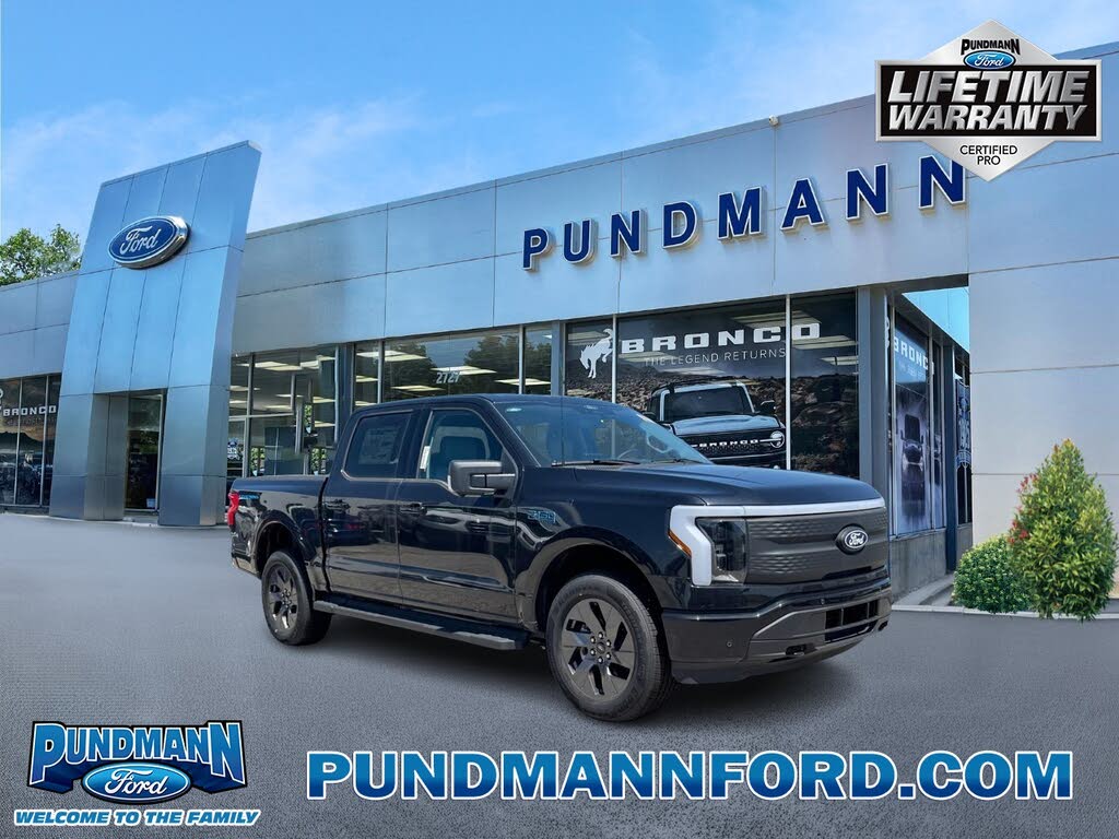 2025 Ford F-150 Lightning Flash SuperCrew AWD
