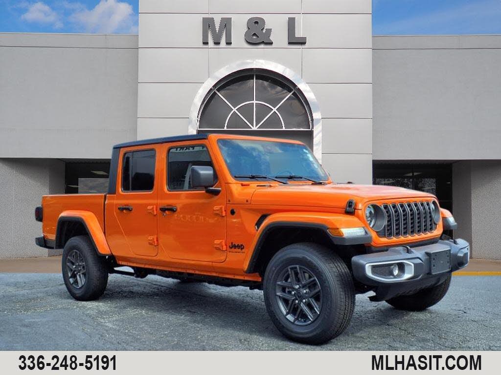 2025 Jeep Gladiator Sport S Crew Cab 4WD