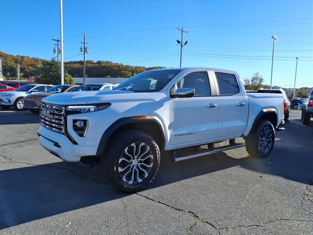 2026 GMC Canyon Denali Crew Cab 4WD