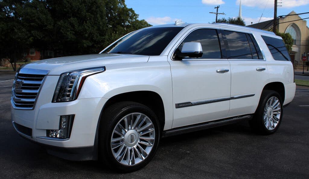 2016 Cadillac Escalade Platinum RWD