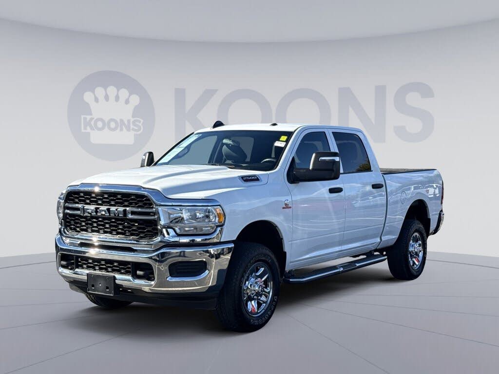 2024 RAM 2500 Tradesman Crew Cab 4WD
