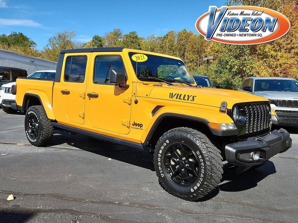2021 Jeep Gladiator Willys Sport Crew Cab 4WD