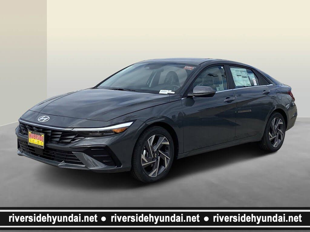 2025 Hyundai Elantra Limited FWD