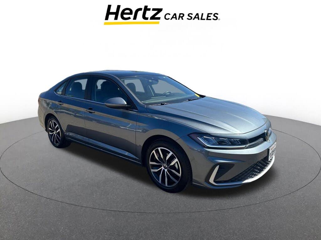 2025 Volkswagen Jetta SE FWD