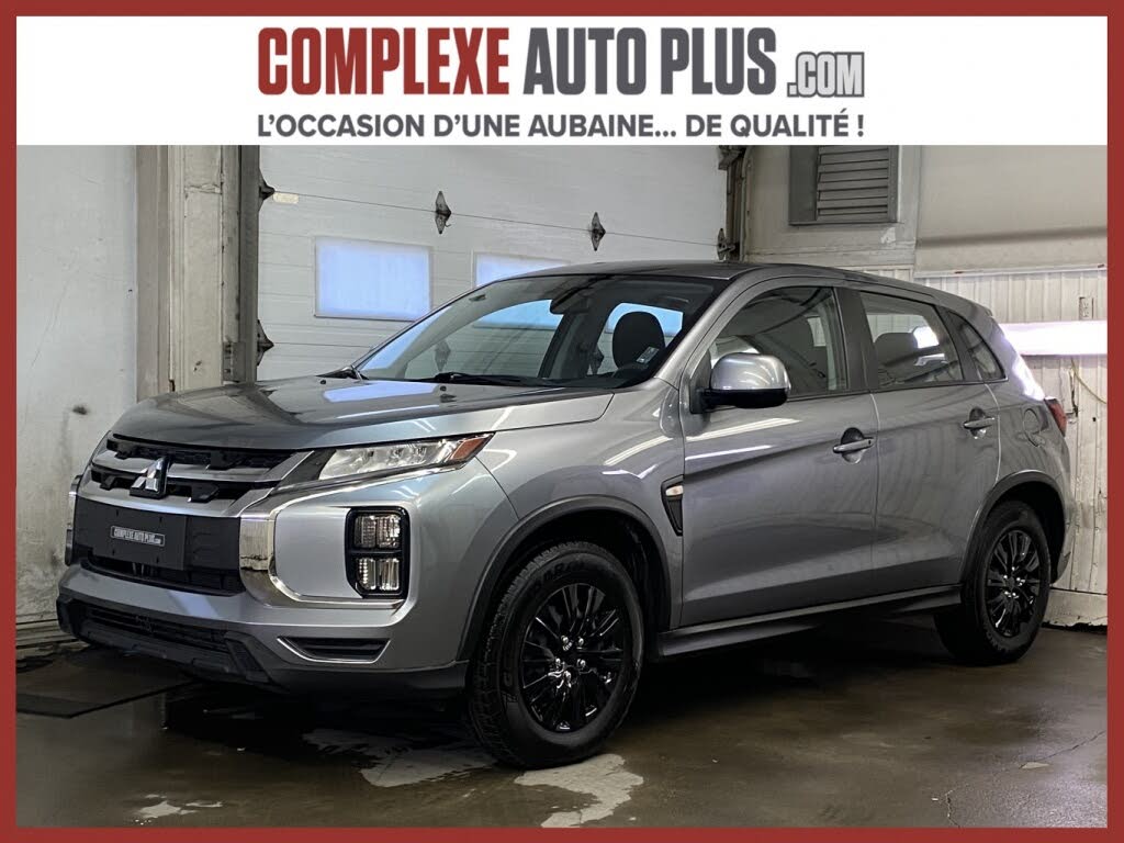 2023 Mitsubishi RVR ES AWC