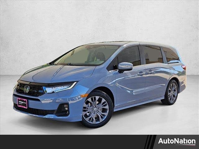2026 Honda Odyssey Touring FWD