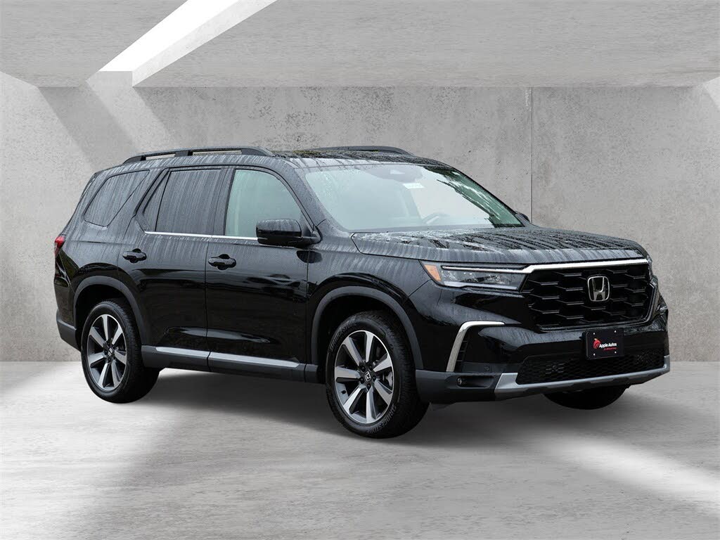 2024 Honda Pilot Touring AWD