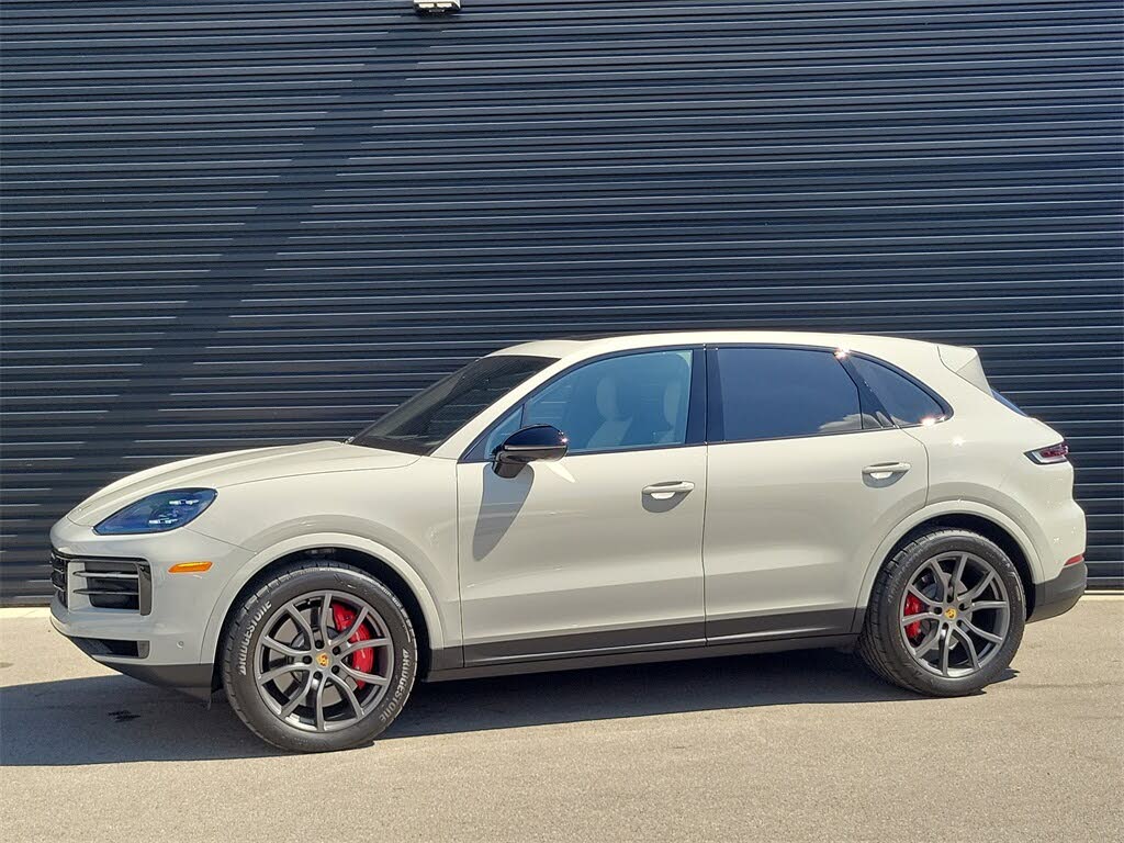 2024 Porsche Cayenne S AWD