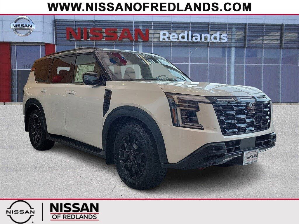 2025 Nissan Armada PRO-4X 4WD