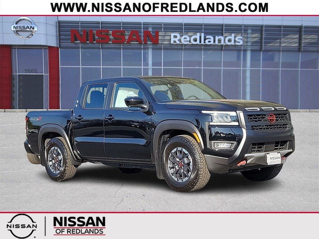 2025 Nissan Frontier PRO-X Crew Cab RWD