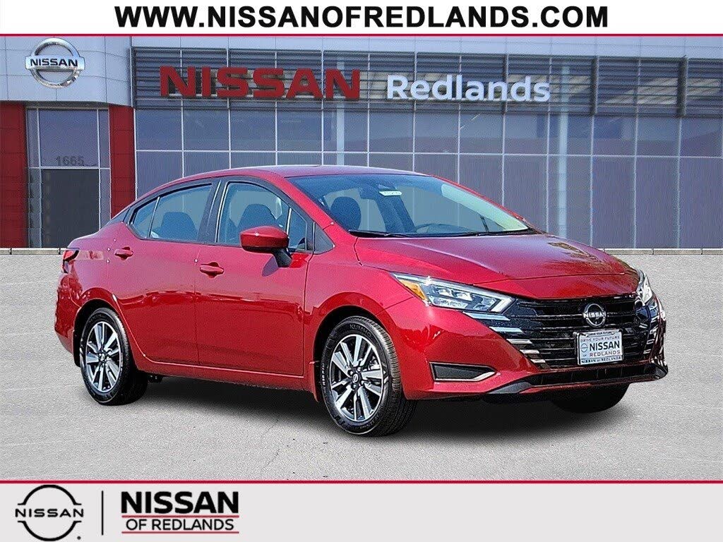 2025 Nissan Versa SV FWD