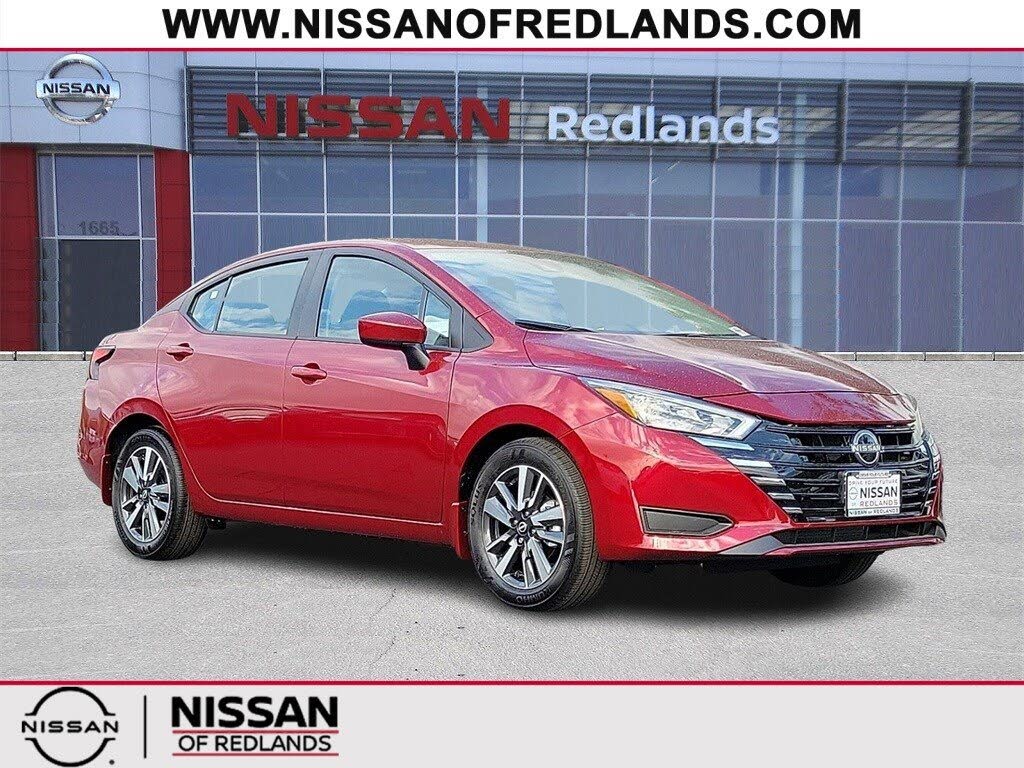 2025 Nissan Versa SV FWD
