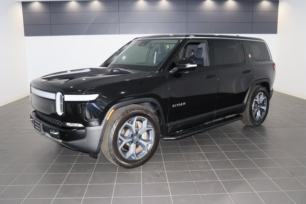 2024 Rivian R1S Adventure Dual Motor AWD