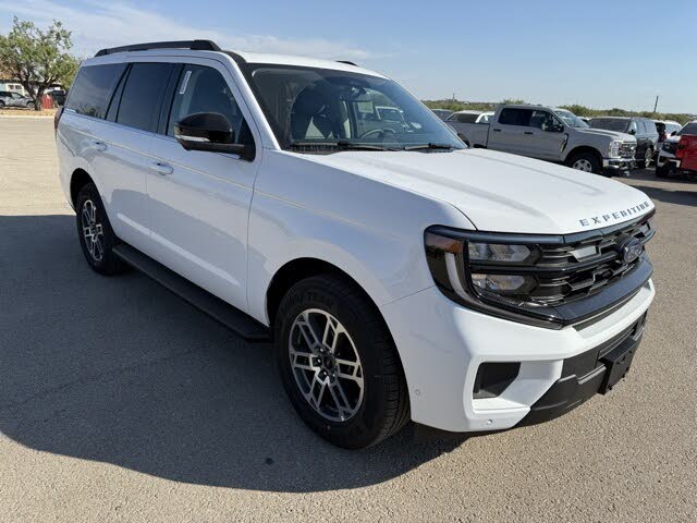 2025 Ford Expedition Active RWD