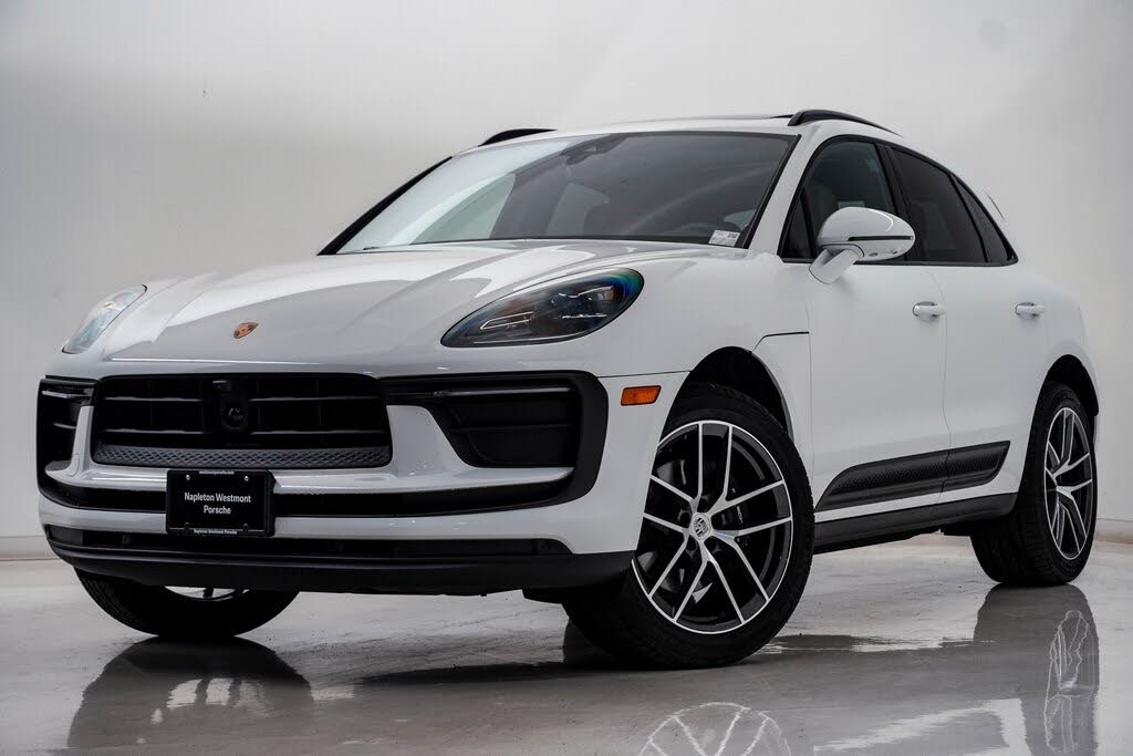 2025 Porsche Macan