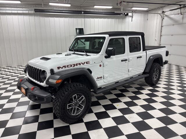 2024 Jeep Gladiator Mojave Crew Cab 4WD