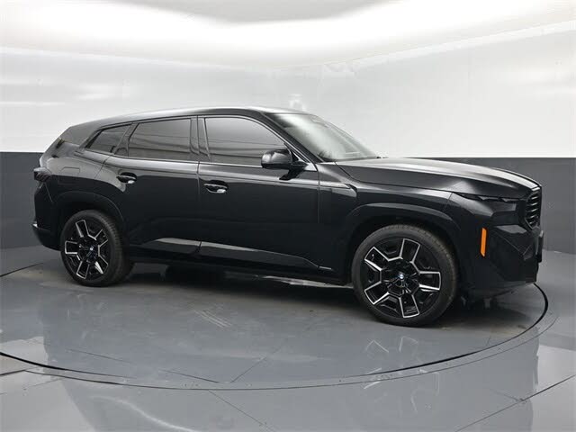 2025 BMW XM AWD