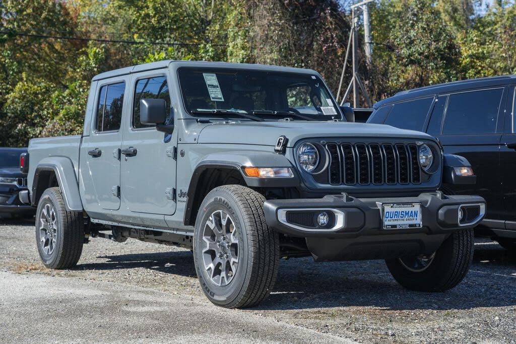 2025 Jeep Gladiator Sport S Crew Cab 4WD