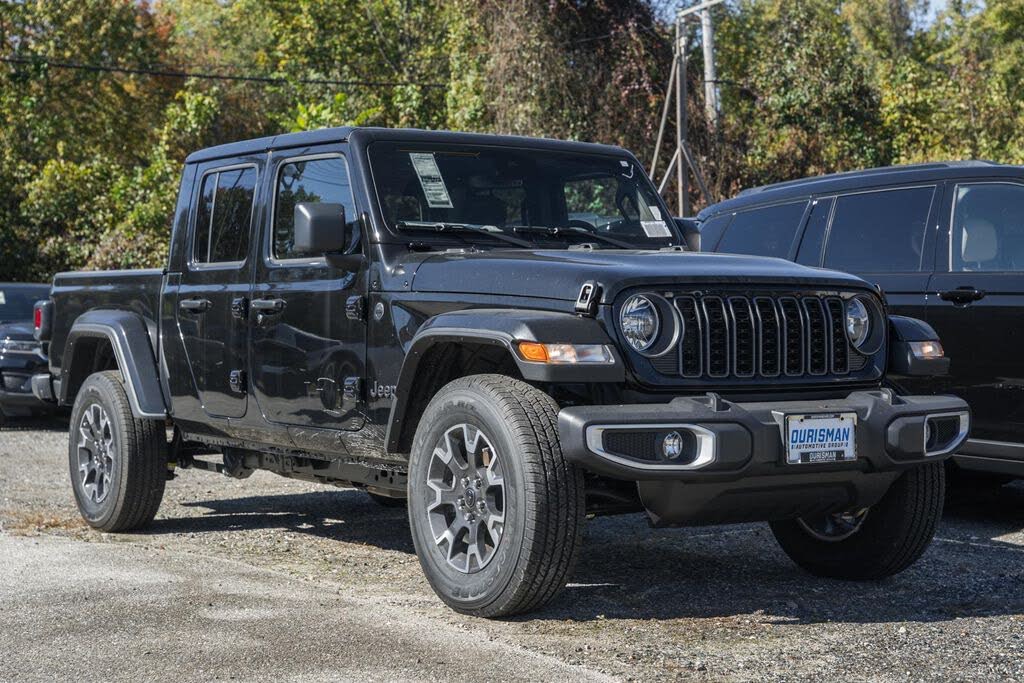2025 Jeep Gladiator Sport S Crew Cab 4WD