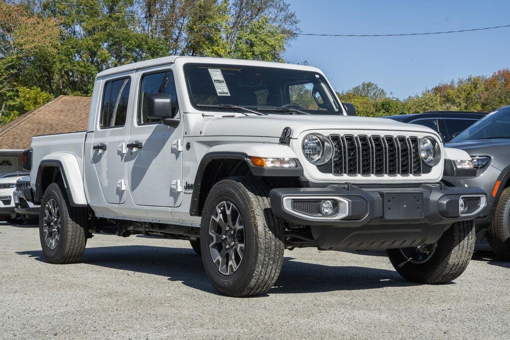 2025 Jeep Gladiator Sport S Crew Cab 4WD