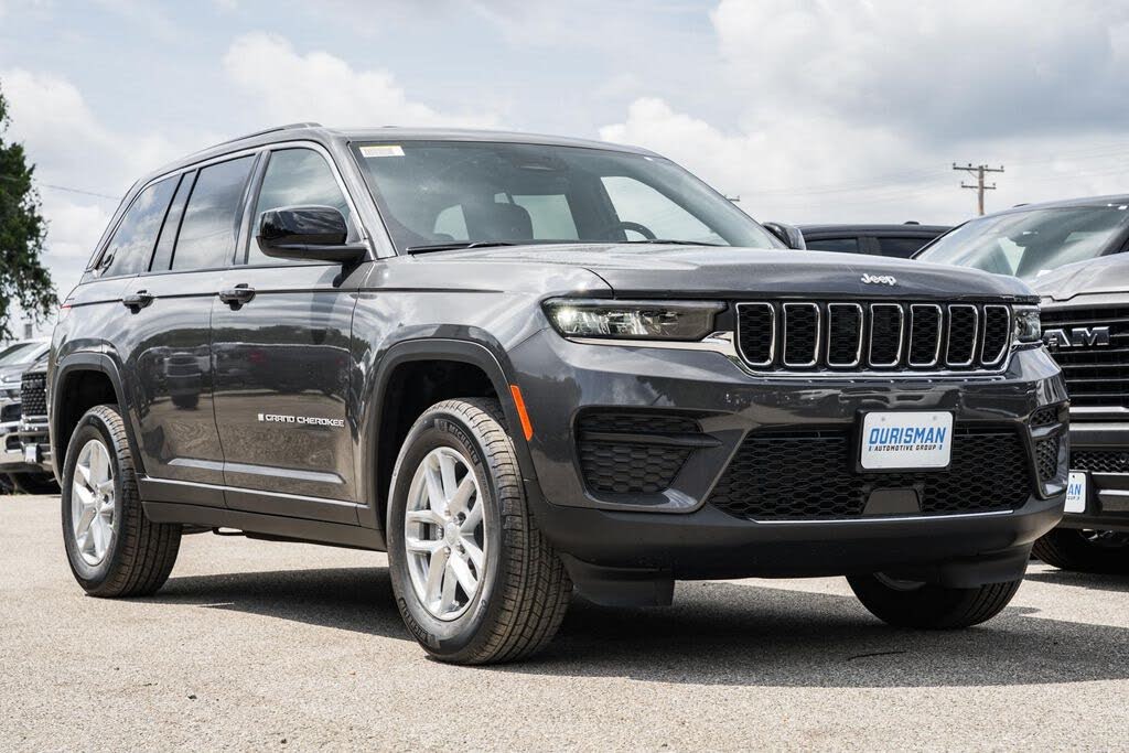2025 Jeep Grand Cherokee Laredo X 4WD