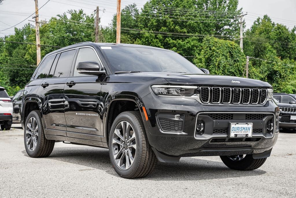 2025 Jeep Grand Cherokee Overland 4WD