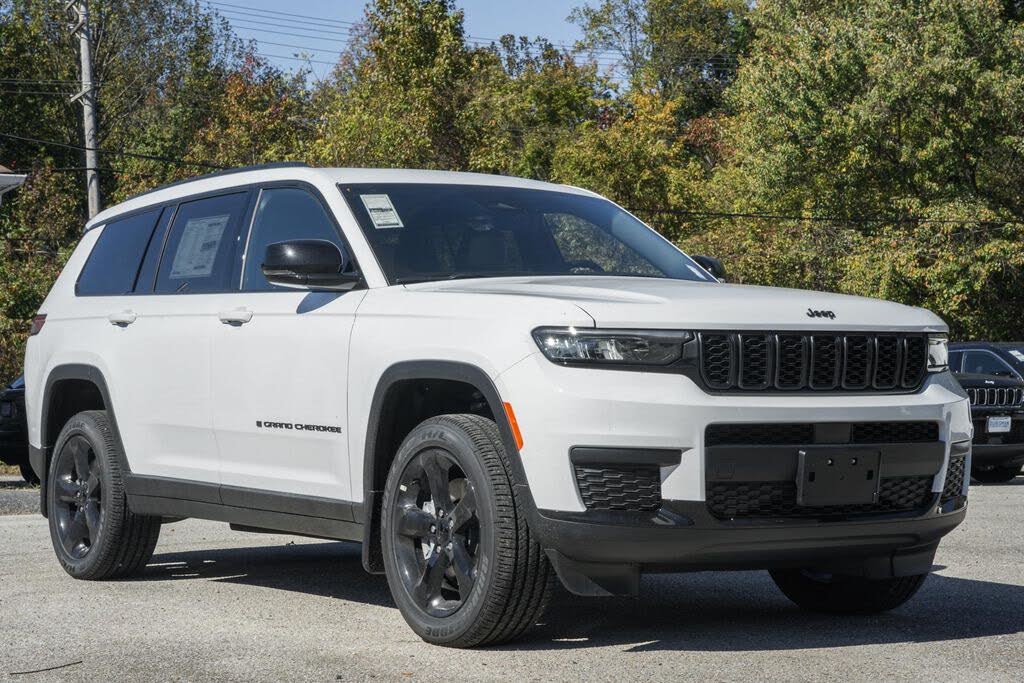 2025 Jeep Grand Cherokee L Altitude X 4WD