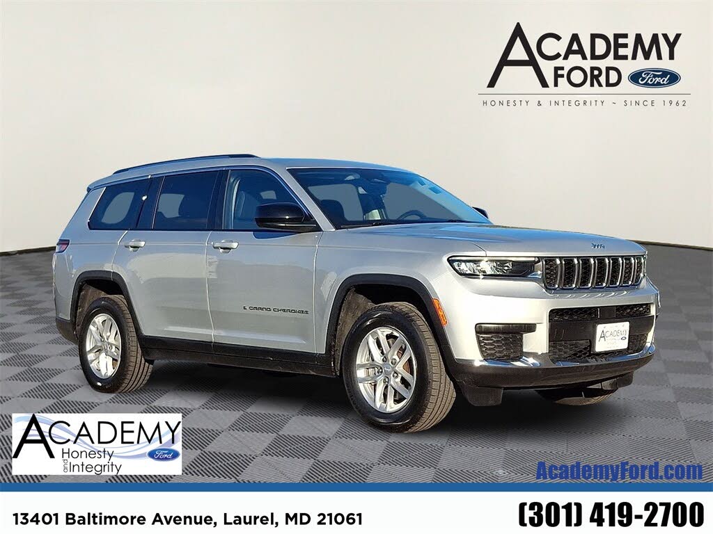 2023 Jeep Grand Cherokee L Laredo 4WD