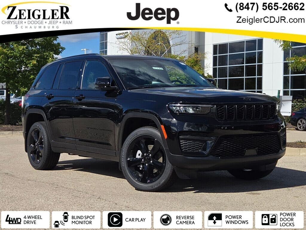 2025 Jeep Grand Cherokee Laredo 4WD