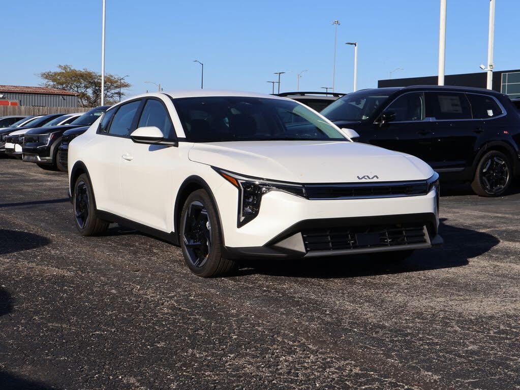 2025 Kia K4 EX FWD