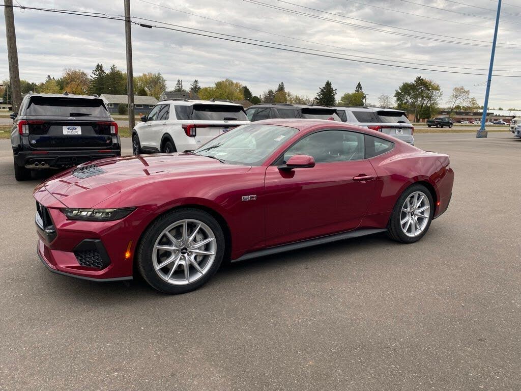 2025 Ford Mustang GT Premium Fastback RWD