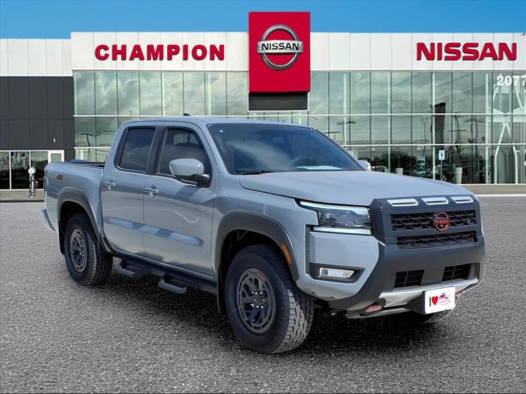 2026 Nissan Frontier PRO-4X Crew Cab 4WD