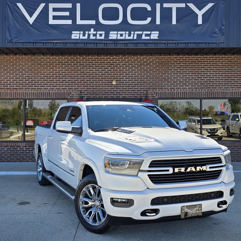2022 RAM 1500 Laramie Crew Cab 4WD