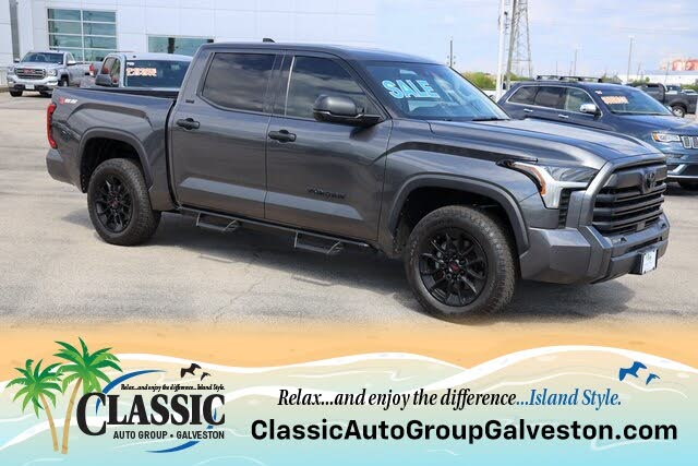 2023 Toyota Tundra SR5 CrewMax Cab 4WD