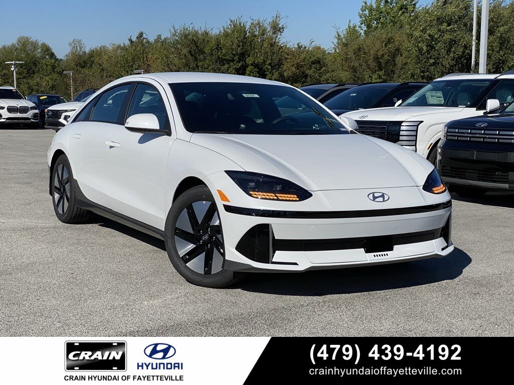 2025 Hyundai Ioniq 6 SE RWD