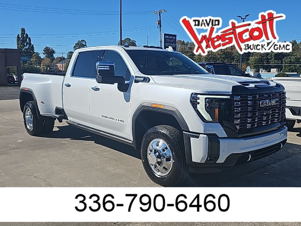 2026 GMC Sierra 3500HD Denali Ultimate Crew Cab 4WD