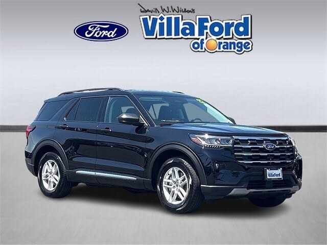 2025 Ford Explorer Active RWD